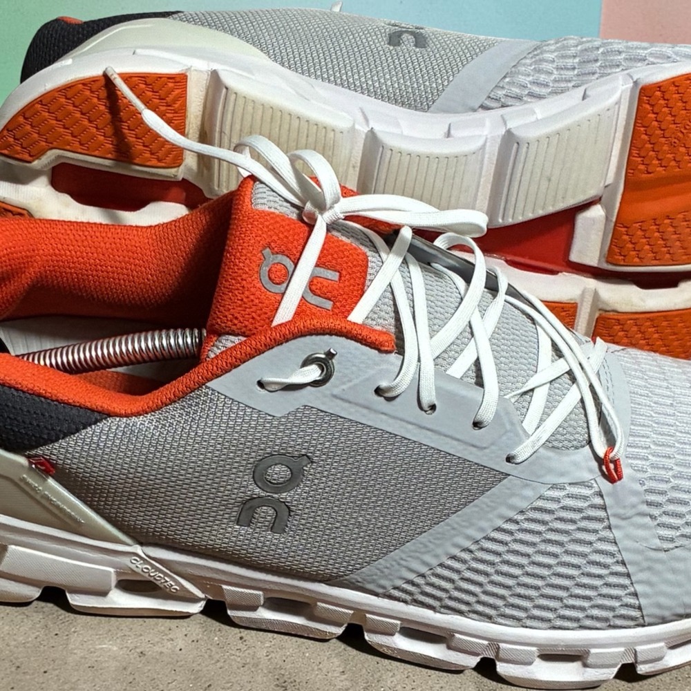 On Running Cloudflyer Mens 12 Gray Orange Running Shoes 21.99032 - Picture 15 of 15